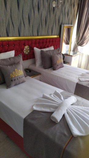 RHYTHM HOTEL